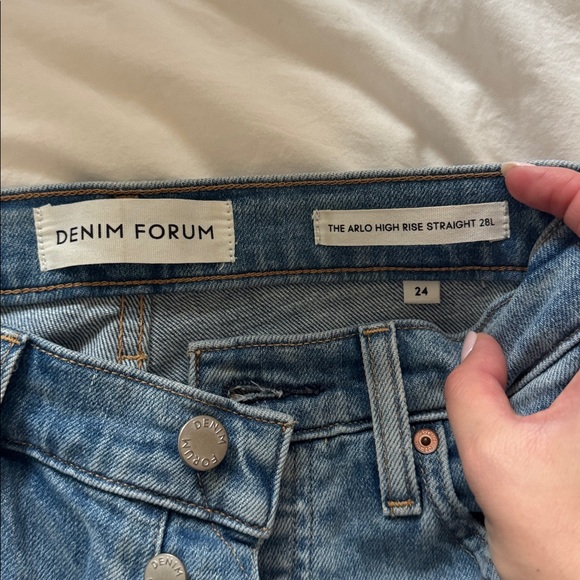 Denim Forum Classic Blue High-Rise Jeans length 28 size 24 - Picture 2 of 3